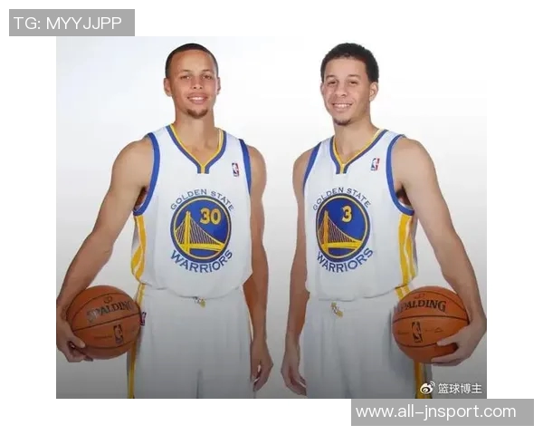 赛斯库里三分命中率对比引热议兄弟俩成新水花组合的可能性探讨 赛斯库里三分命中率对比引热议兄弟俩成新水花组合的可能性探讨