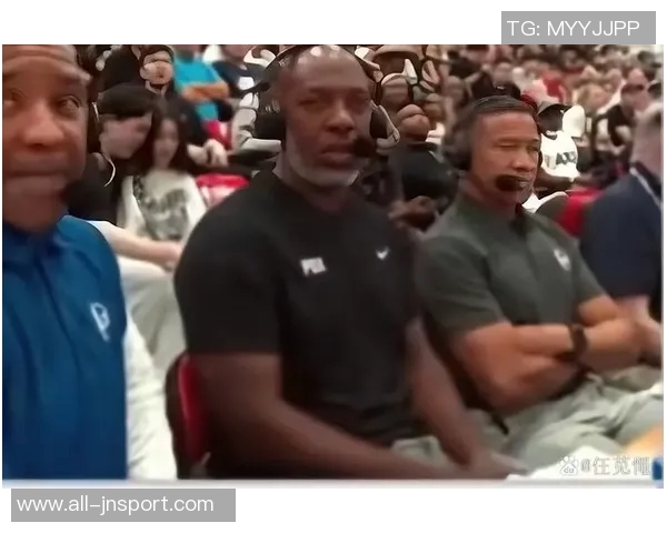 比卢普斯谈杨瀚森的魅力孩子们被他的体型和互动方式深深吸引 比卢普斯谈杨瀚森的魅力孩子们被他的体型和互动方式深深吸引