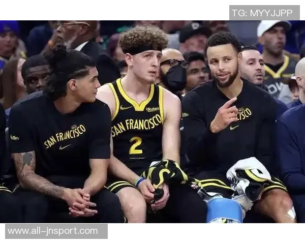 波杰姆斯基期待库里与追梦退役后传承勇士精神与荣耀 波杰姆斯基期待库里与追梦退役后传承勇士精神与荣耀