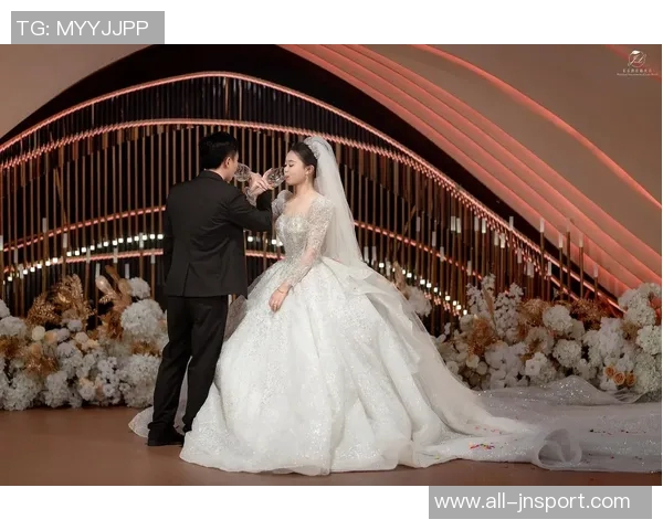 郎才女貌情深似海段刘愚妻子分享甜蜜合照庆祝六周年纪念日 郎才女貌情深似海段刘愚妻子分享甜蜜合照庆祝六周年纪念日