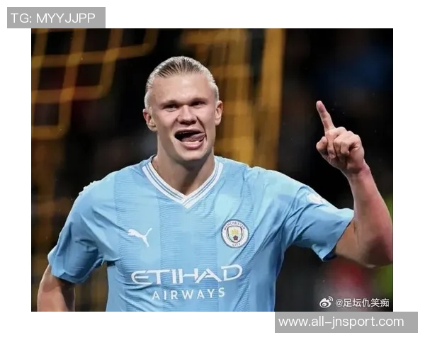 哈兰德分享休闲时光高尔夫球场上尽显运动魅力 哈兰德分享休闲时光高尔夫球场上尽显运动魅力