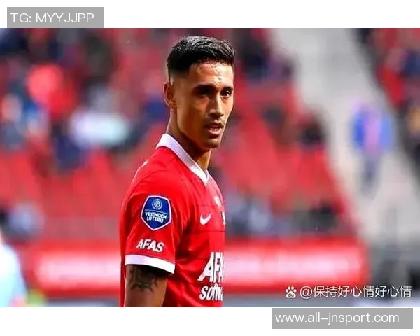 阿莫林考虑留卡塞米罗但需降低其周薪至30万镑以下 阿莫林考虑留卡塞米罗但需降低其周薪至30万镑以下