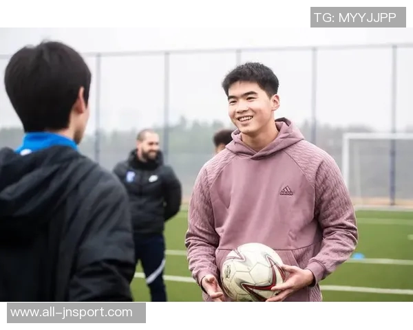 刘邵子洋九月加盟洛杉矶FC二队未能出场季后赛梦碎 刘邵子洋九月加盟洛杉矶FC二队未能出场季后赛梦碎