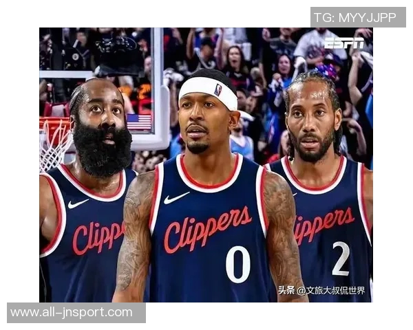 快船阵容乏力卢指导需果断调整否则恐将沦为联盟垫底球队 快船阵容乏力卢指导需果断调整否则恐将沦为联盟垫底球队