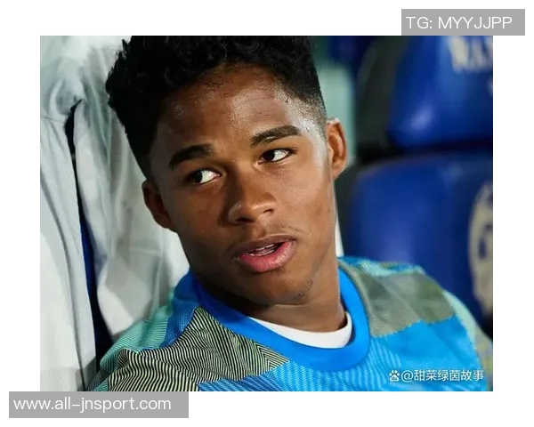 恩德里克法语尚不流利但能用英语与丰塞卡团队顺畅交流