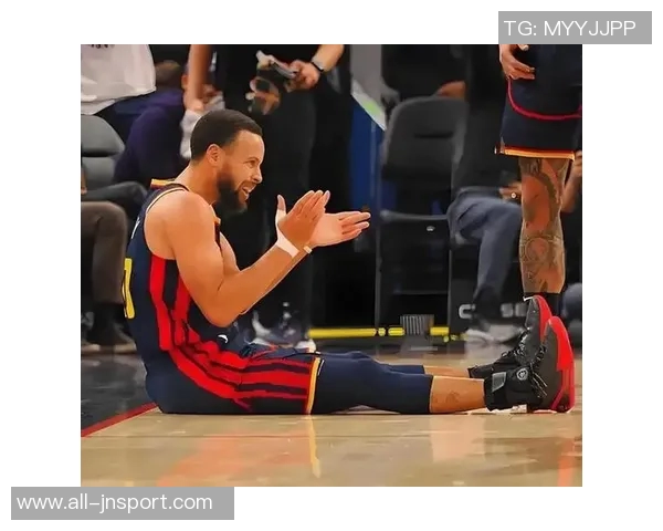 库里因感冒症状加重未随队前往萨克拉门托参加比赛